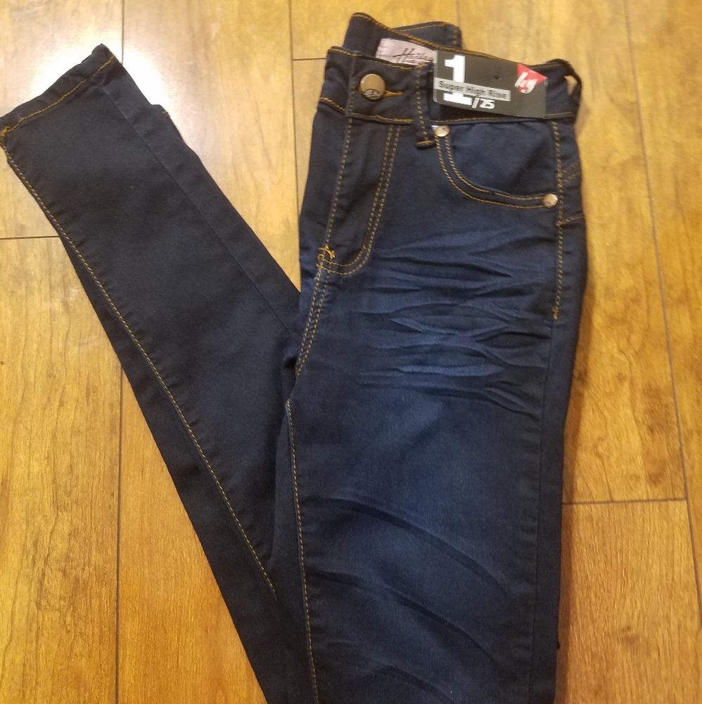 Hailey Super high rise jeans